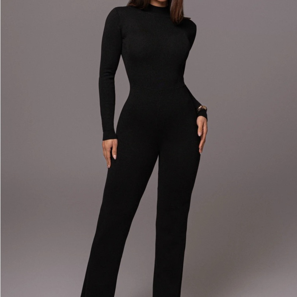 Elegant Black Women's Jumpsuit